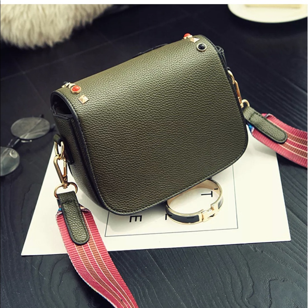 Sale Firm “Valentina” Rockstud GuitarStrap Bag - Picture 4 of 6